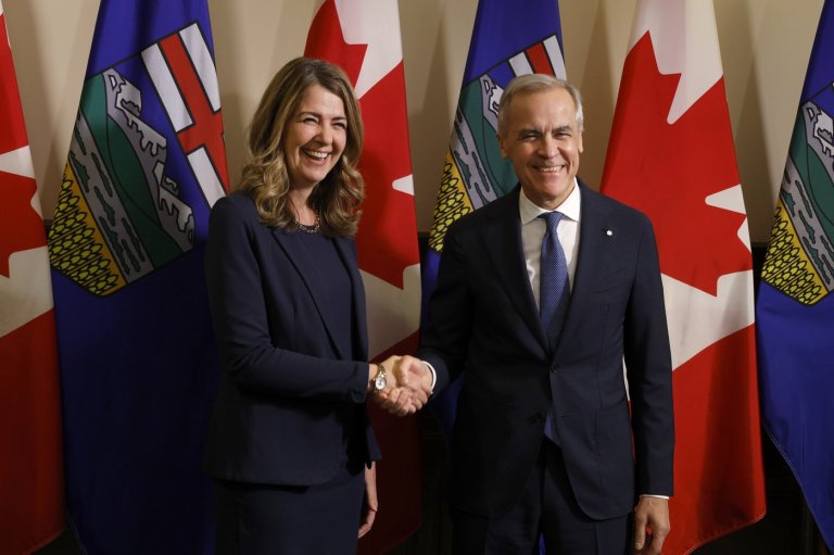 Carney, Smith sign carbon price deal, suggest fall 2027 pipeline approval | iNFOnews.ca
