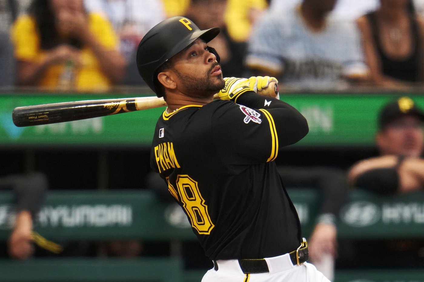 Mets and veteran outfielder Tommy Pham agree to a minor league contract, AP source says | iNFOnews.ca