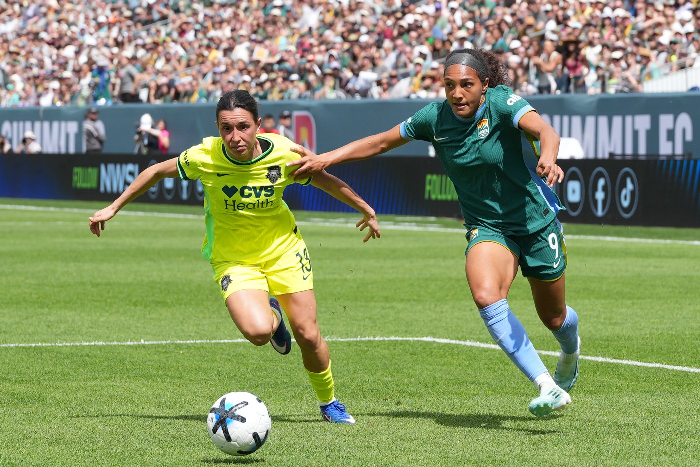Denver Summit and Washington Spirit draw 0-0 before a record NWSL crowd of 63,004 | iNFOnews.ca Denver Summit and Washington Spirit draw 0-0 before a record NWSL crowd of 63,004 | iNFOnews.ca