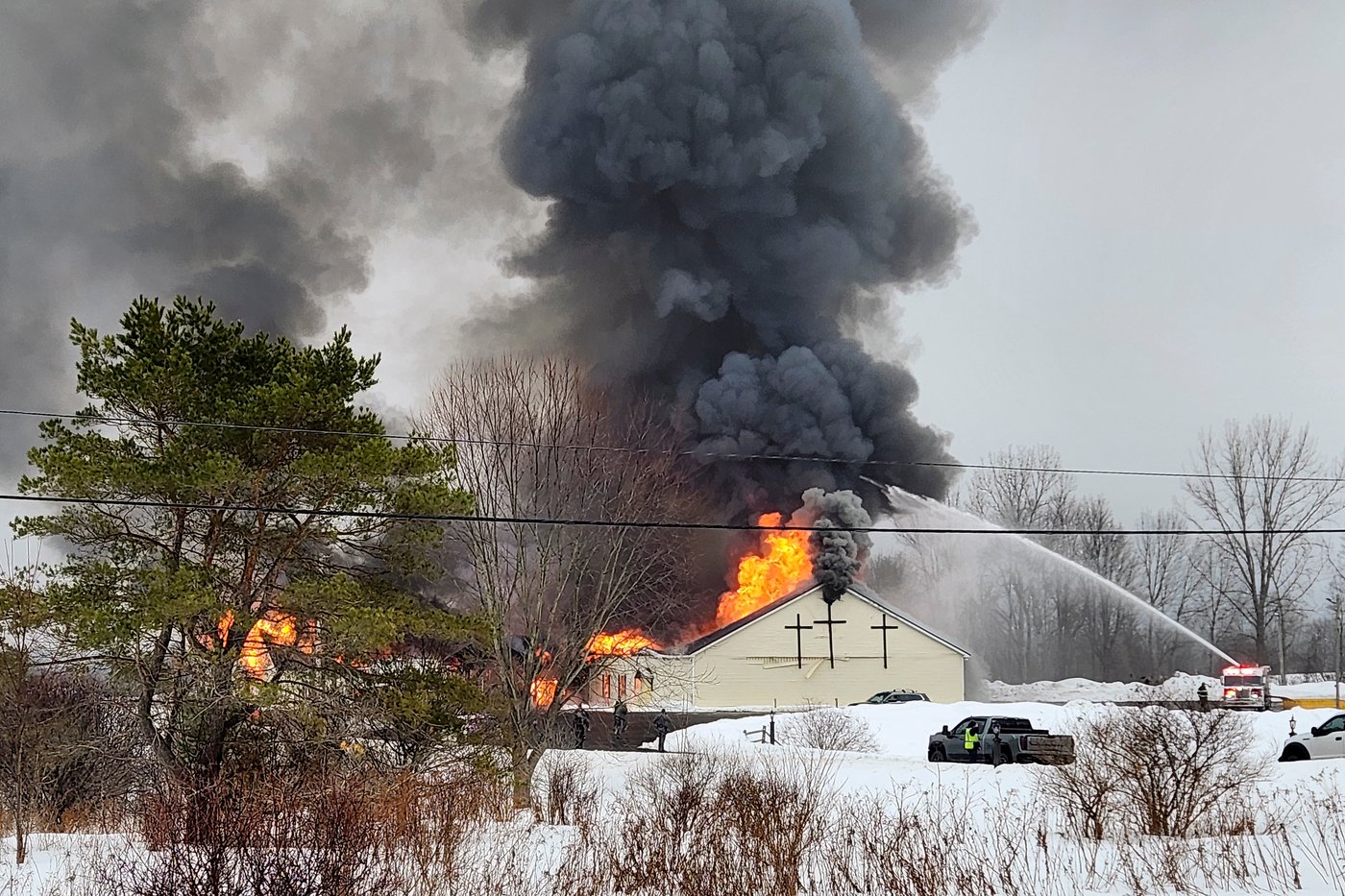 Church explosion in upstate New York injures 5 people, including firefighters | iNFOnews.ca