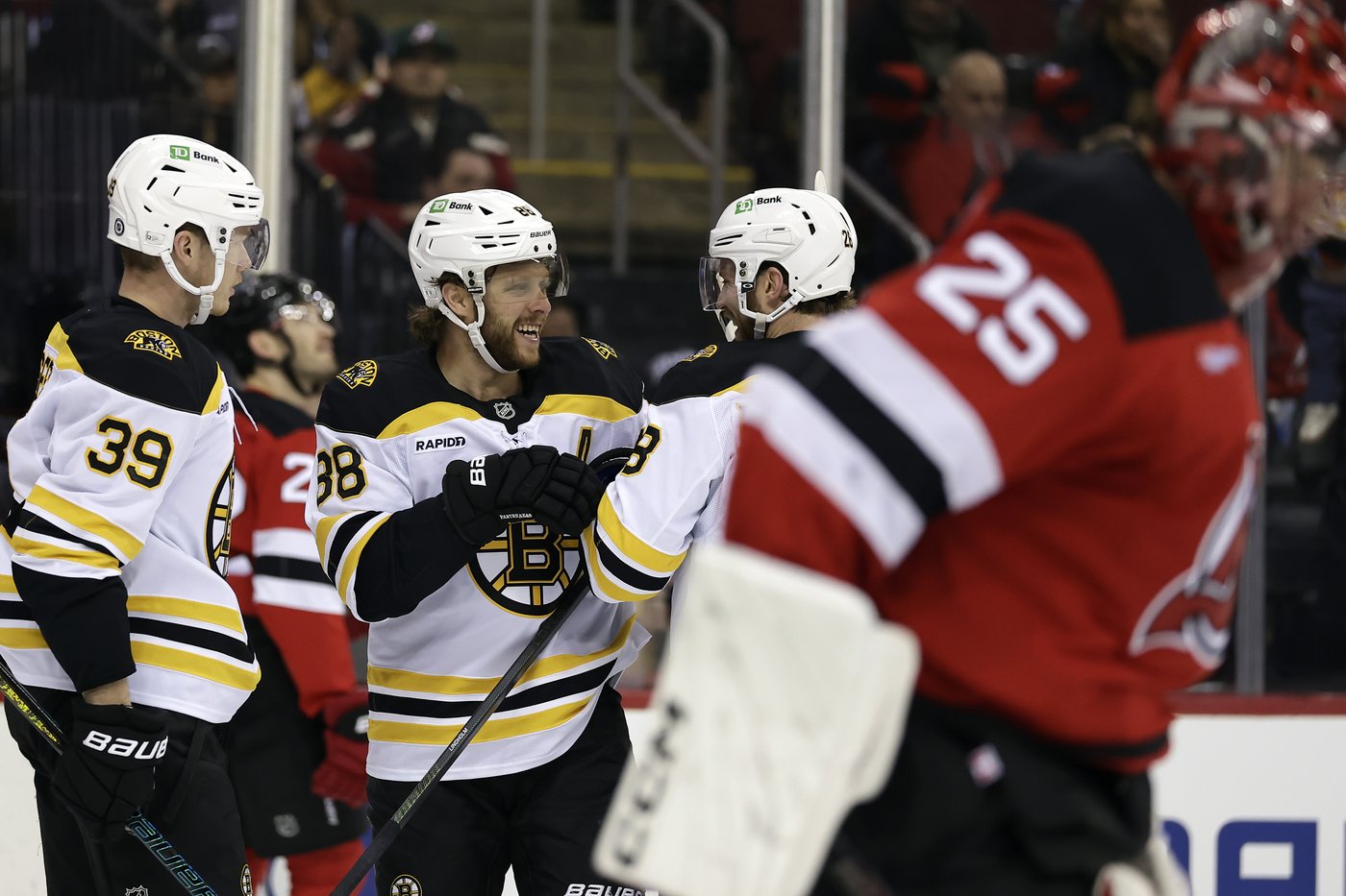 Pastrnak scores, adds two assists as Bruins top Devils 7-2 | iNFOnews.ca Pastrnak scores, adds two assists as Bruins top Devils 7-2 | iNFOnews.ca
