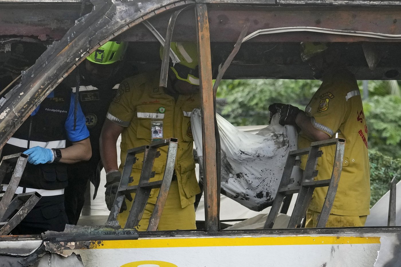 More than 20 are feared dead after a school bus catches fire in suburban Bangkok | iNFOnews.ca More than 20 are feared dead after a school bus catches fire in suburban Bangkok | iNFOnews.ca