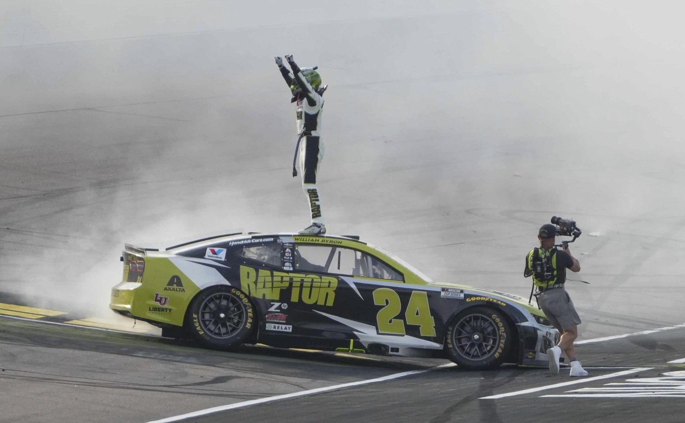 William Byron has enough fuel to win NASCAR Cup race at Iowa Speedway | iNFOnews.ca William Byron has enough fuel to win NASCAR Cup race at Iowa Speedway | iNFOnews.ca