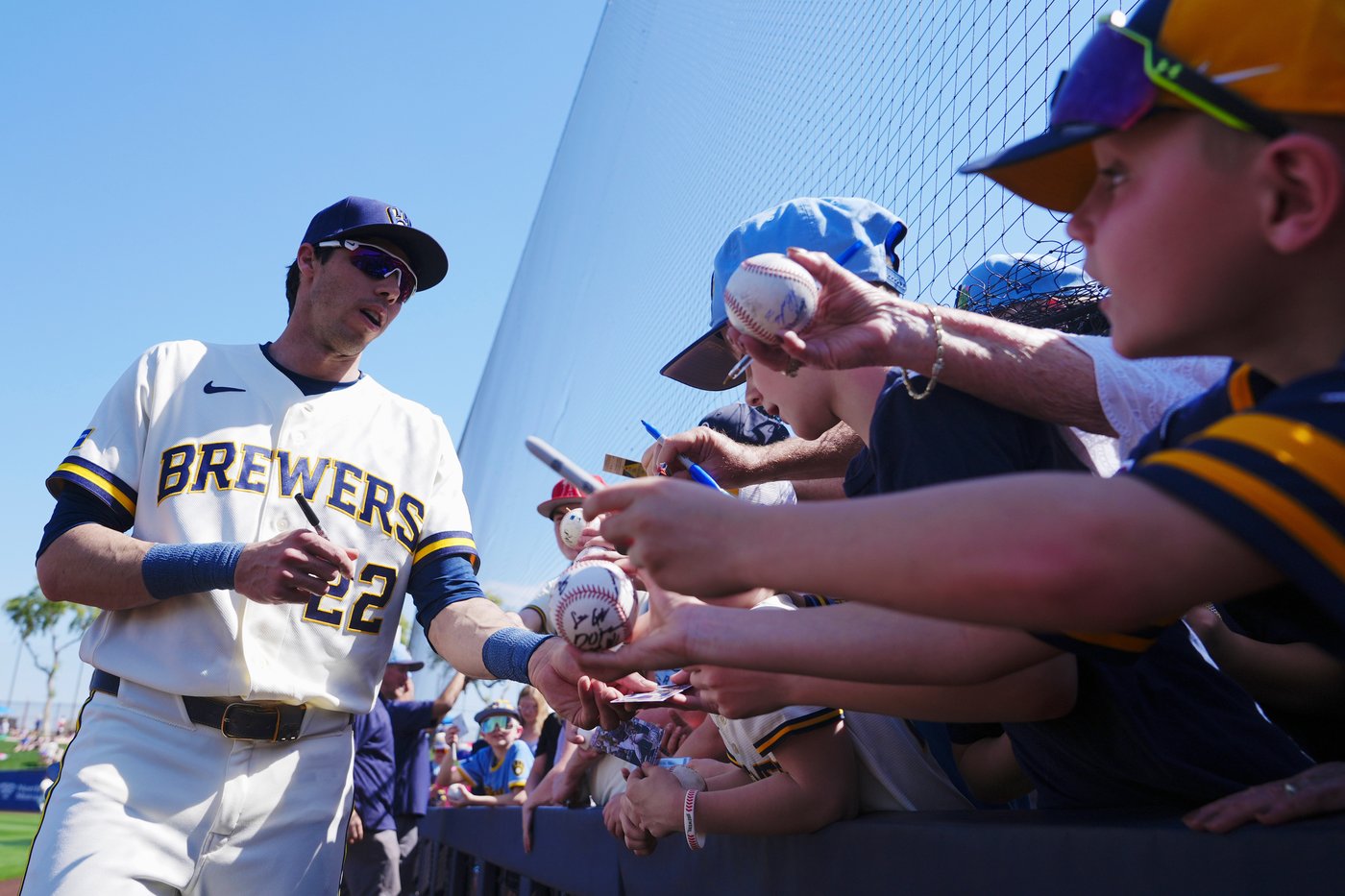 Are 105-degree days coming to the Cactus League? Spring training could turn to summer in Arizona | iNFOnews.ca