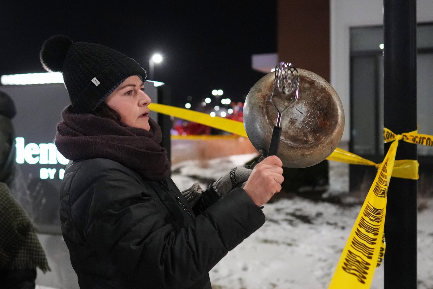 A shadow network in Minneapolis defies ICE and protects immigrants | iNFOnews.ca