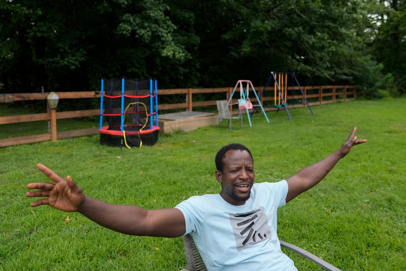 PHOTO ESSAY: A small town on Cincinnati's outskirts is among those transformed by immigration surge | iNFOnews.ca