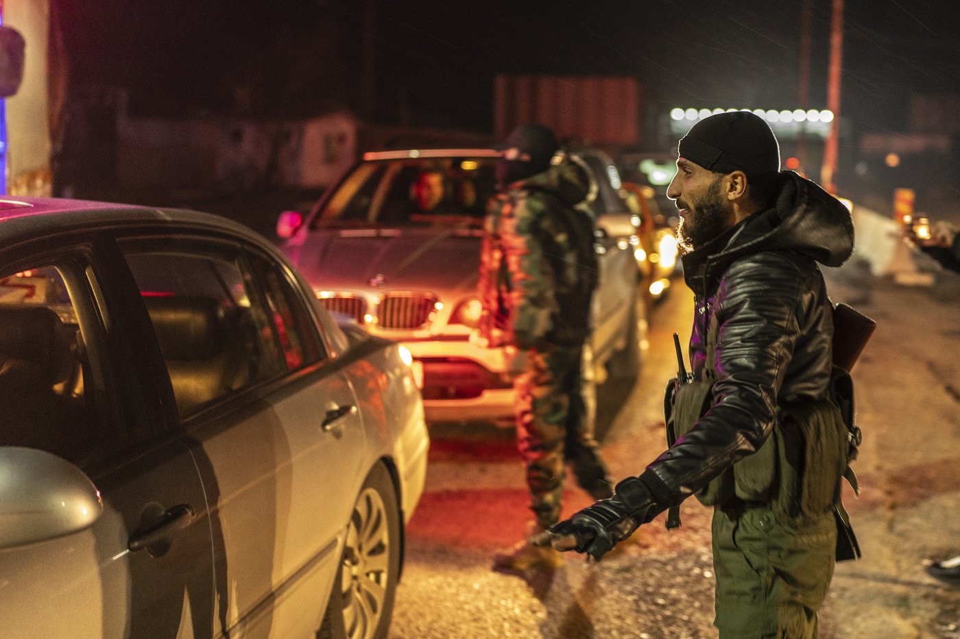 Syria's embassy in Lebanon suspends services as Lebanon hands over former Syrian army officers | iNFOnews.ca Syria's embassy in Lebanon suspends services as Lebanon hands over former Syrian army officers | iNFOnews.ca