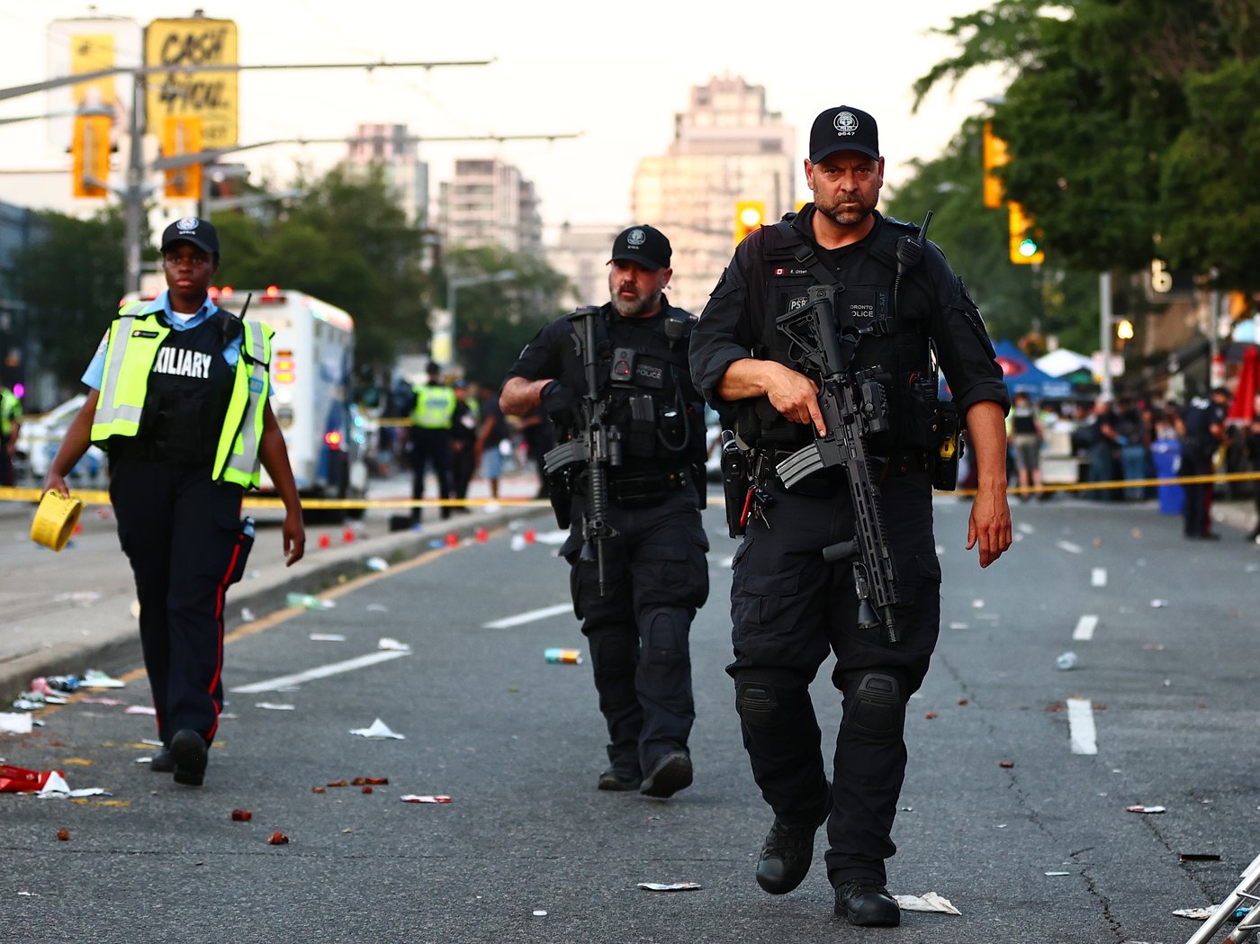 Fear, grief and calls for security after deadly shooting at Toronto street festival | iNFOnews.ca
