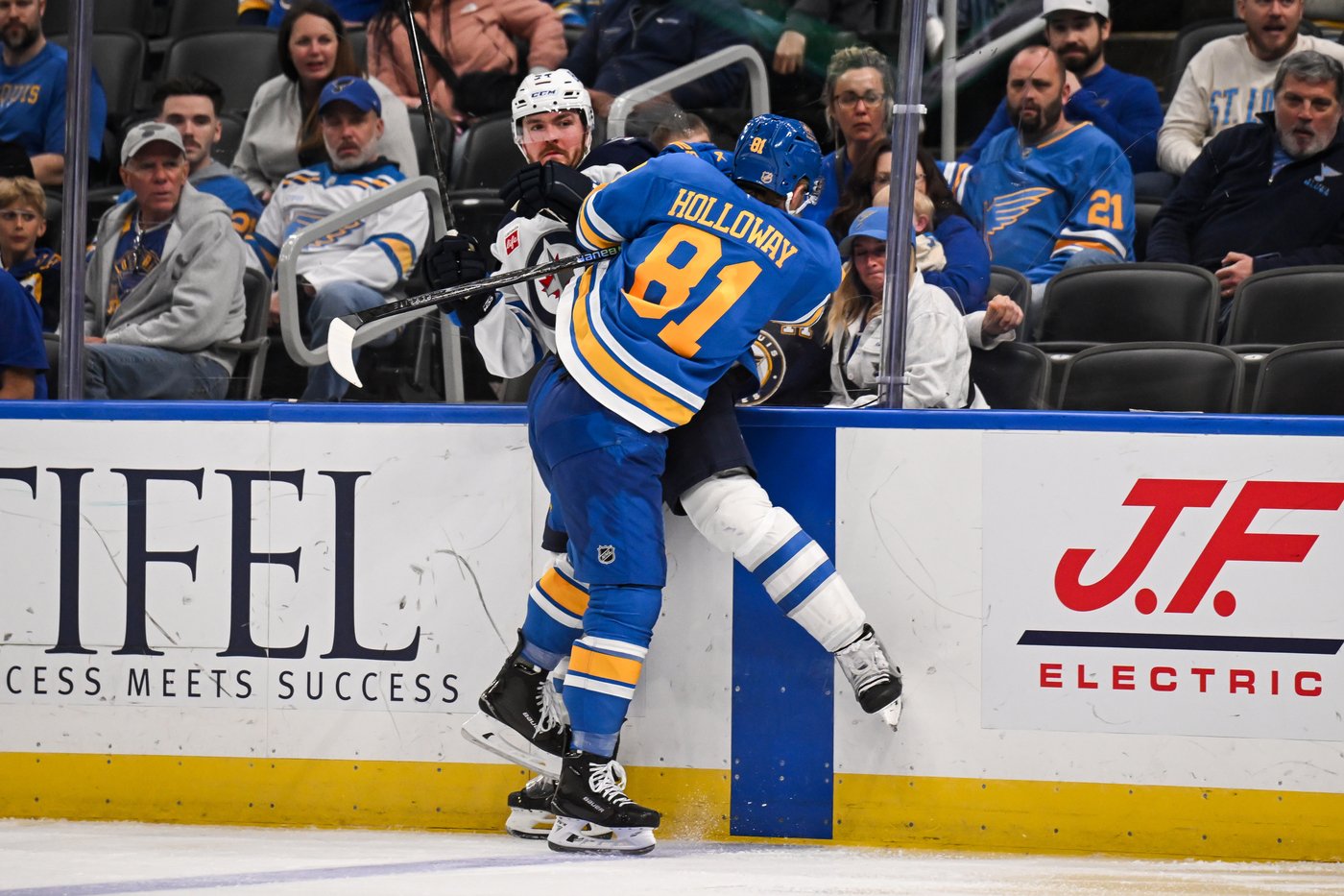 Iafallo, Morrissey and Toews score as the Jets beat the Blues 3-2 to keep playoff hopes alive | iNFOnews.ca Iafallo, Morrissey and Toews score as the Jets beat the Blues 3-2 to keep playoff hopes alive | iNFOnews.ca