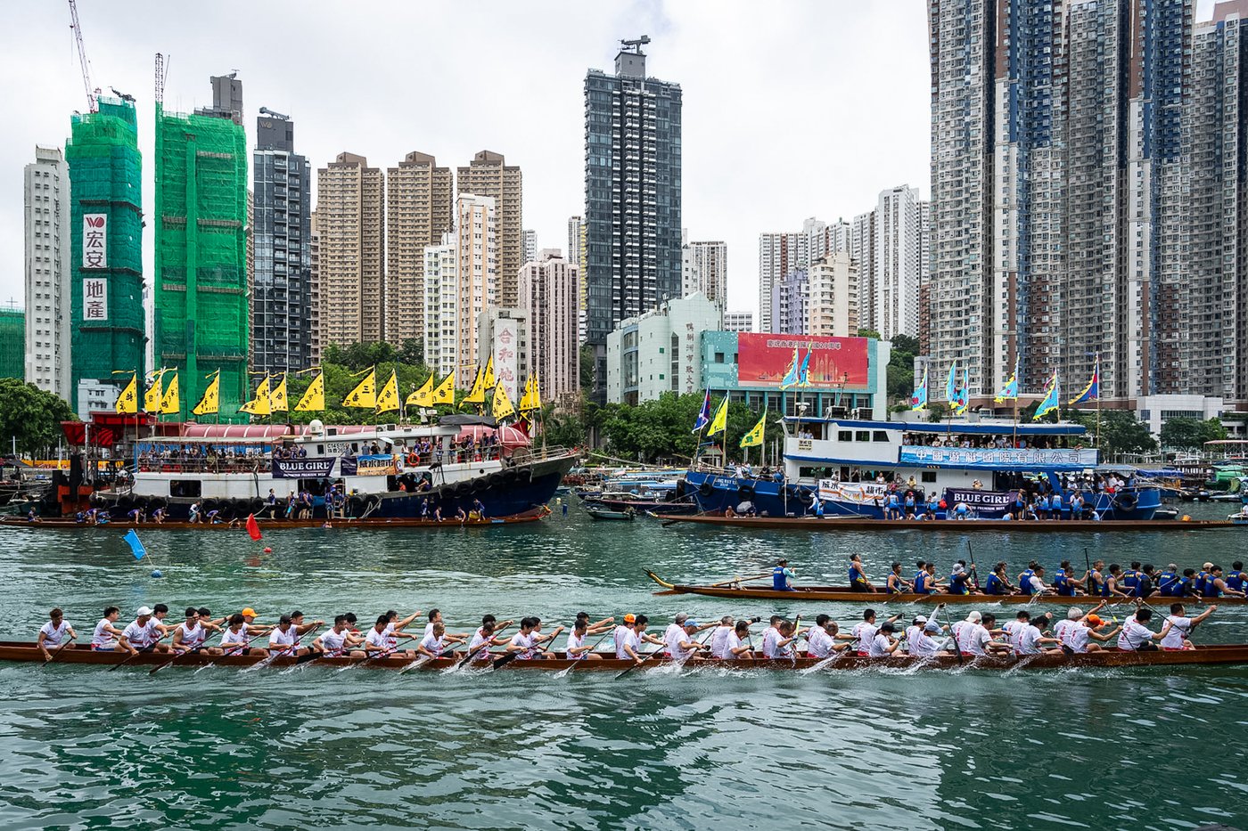 Competitors take part in boat races to mark the Dragon Boat Festival, in photos | iNFOnews.ca