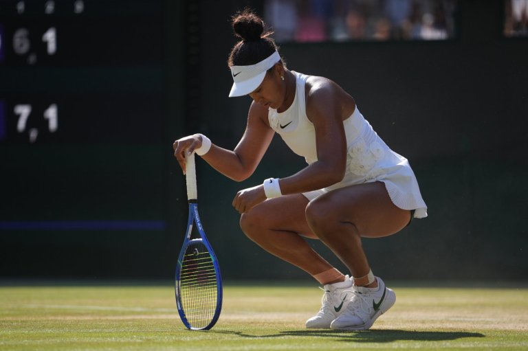 Naomi Osaka laments sore feet and 'getting old' after Wimbledon quarterfinal loss | iNFOnews.ca