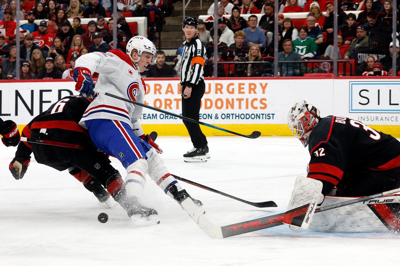 Quick strikes from Caufield and Anderson help Canadiens rally for 7-5 win over Hurricanes | iNFOnews.ca