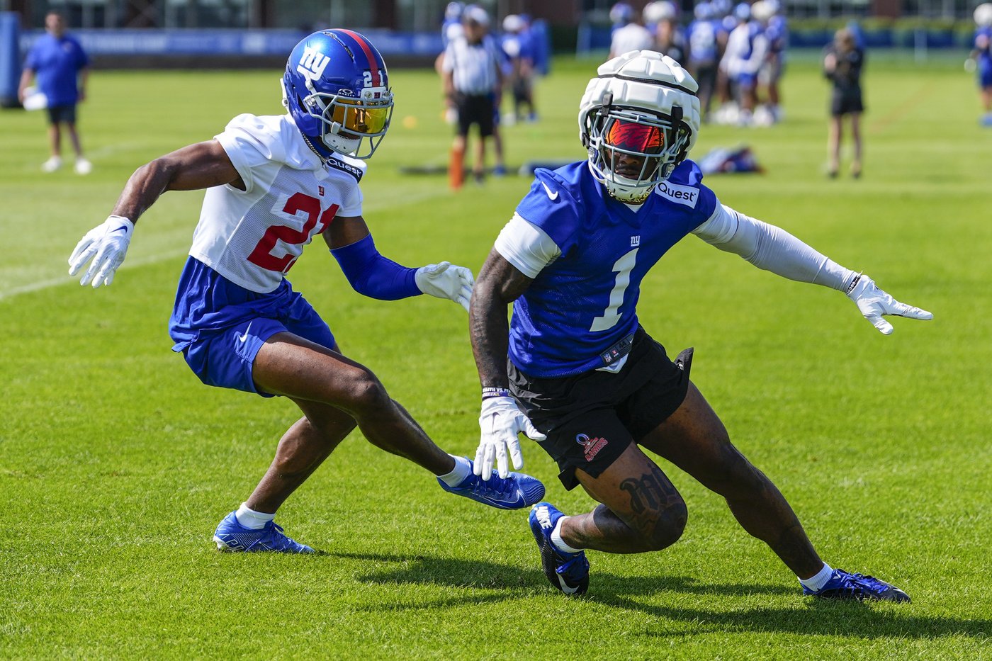 Giants hope their new-look secondary comes with more interceptions | iNFOnews.ca Giants hope their new-look secondary comes with more interceptions | iNFOnews.ca