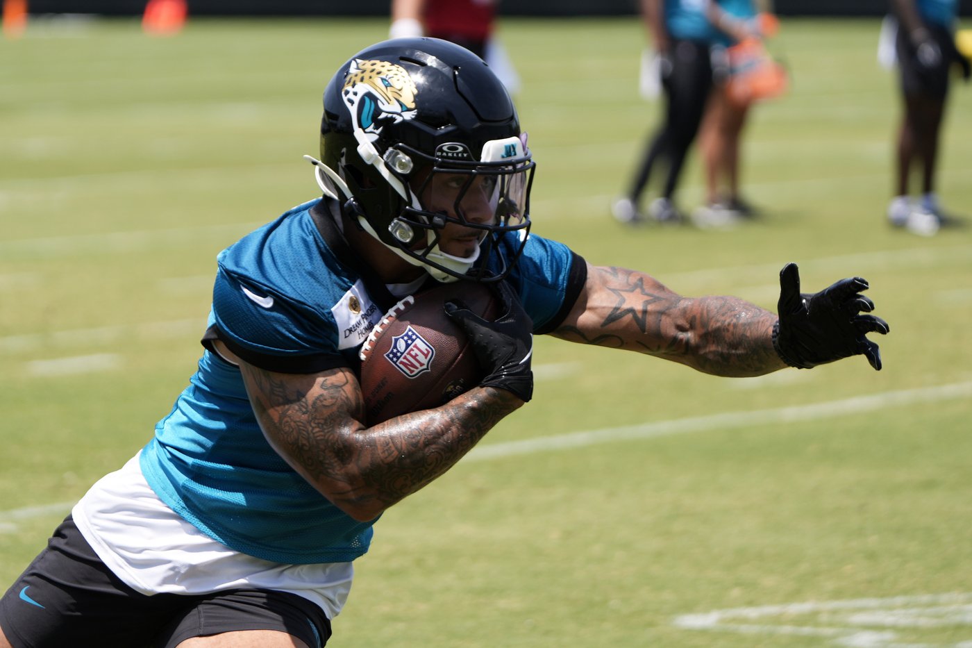 Jaguars QB Trevor Lawrence doesn't feel 'stuck' in bad plays in latest offense | iNFOnews.ca Jaguars QB Trevor Lawrence doesn't feel 'stuck' in bad plays in latest offense | iNFOnews.ca