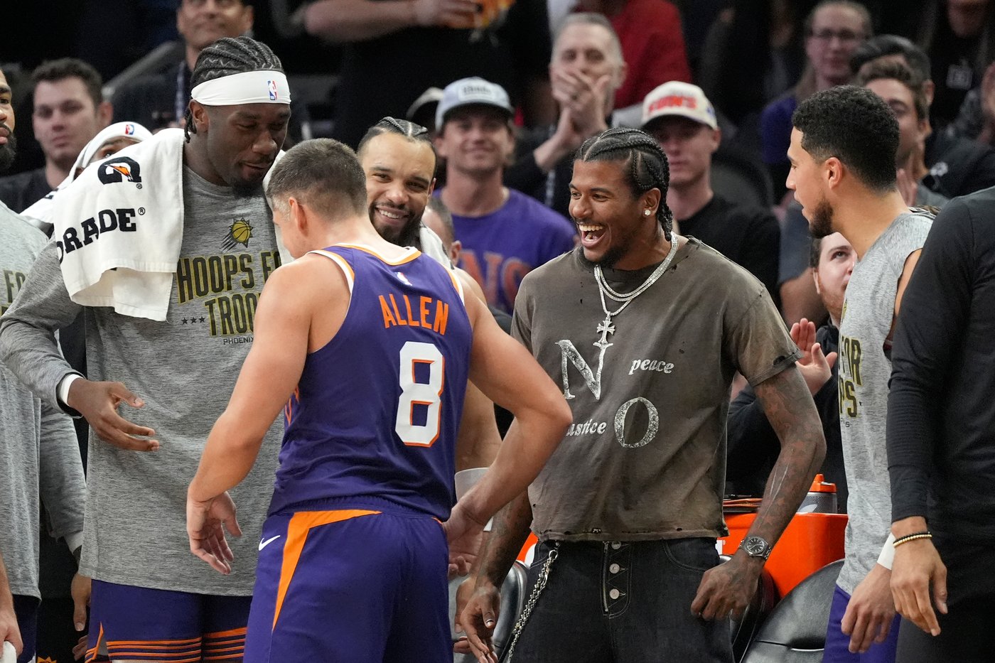 Grayson Allen makes Suns-record 10 3-pointers, scores 42 points in 121-98 victory over Pelicans | iNFOnews.ca Grayson Allen makes Suns-record 10 3-pointers, scores 42 points in 121-98 victory over Pelicans | iNFOnews.ca