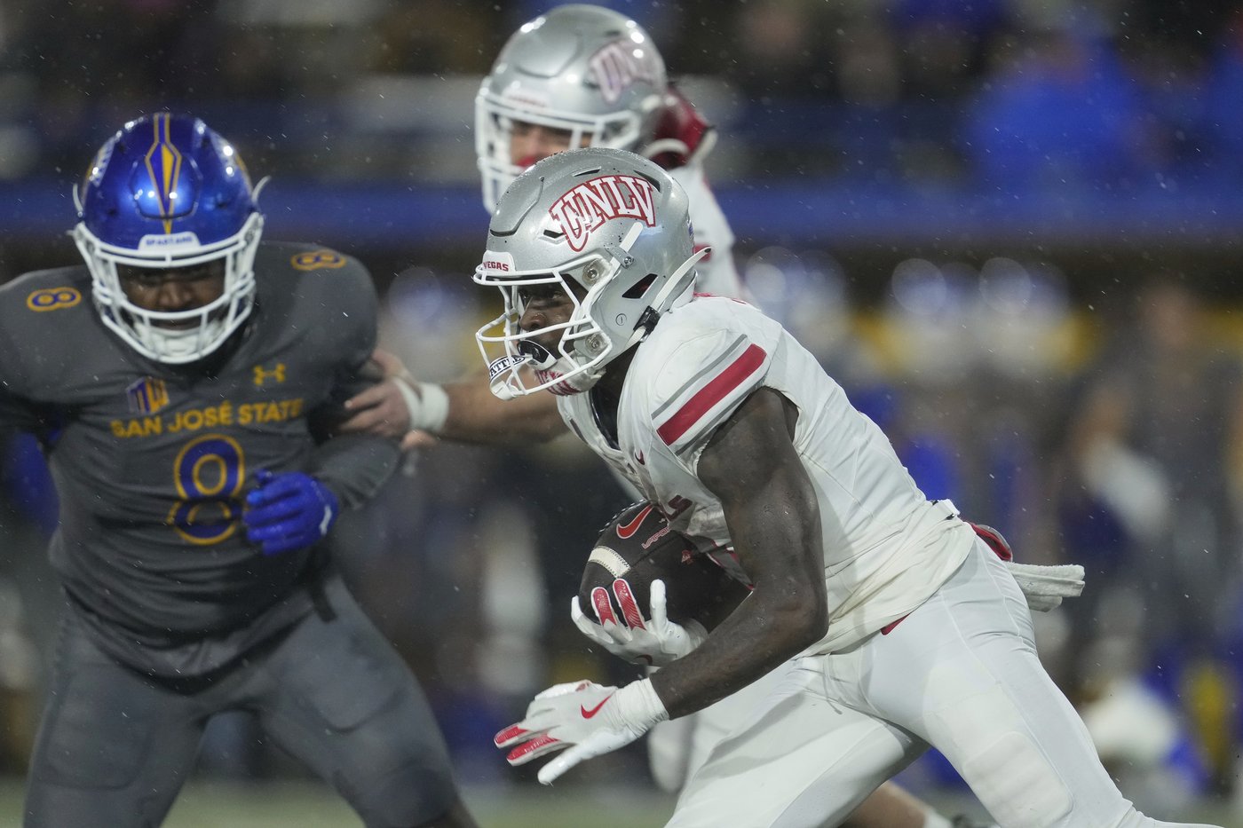Jai'Den Thomas leads No. 23 UNLV to a 27-16 victory over San Jose State | iNFOnews.ca Jai'Den Thomas leads No. 23 UNLV to a 27-16 victory over San Jose State | iNFOnews.ca
