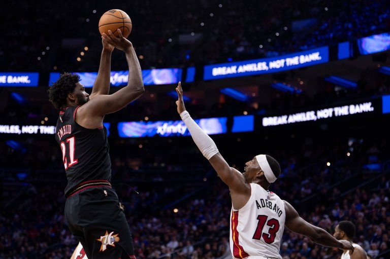 Joel Embiid to miss at least 3 games with a strained right oblique | iNFOnews.ca