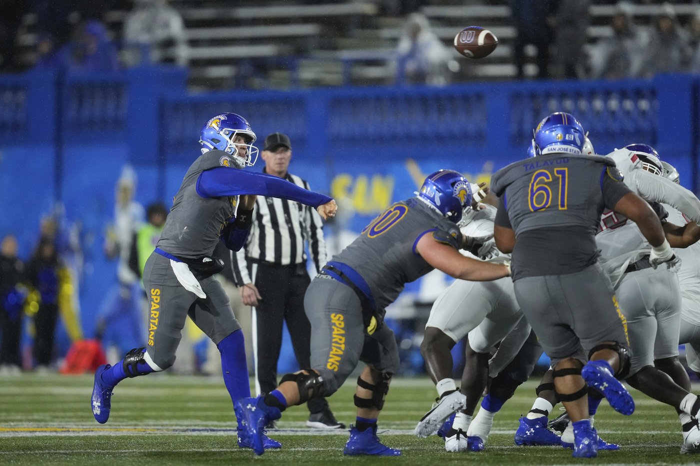 Jai'Den Thomas leads No. 23 UNLV to a 27-16 victory over San Jose State | iNFOnews.ca Jai'Den Thomas leads No. 23 UNLV to a 27-16 victory over San Jose State | iNFOnews.ca