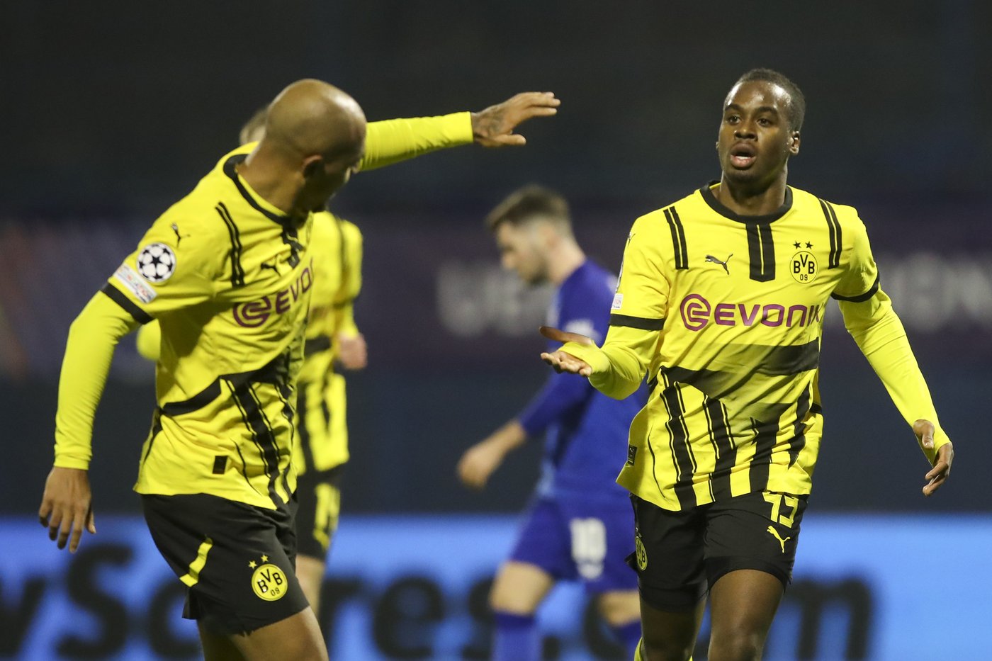 Liverpool shines in Champions League, dumping Real Madrid down the table. Dortmund rises to 4th | iNFOnews.ca
