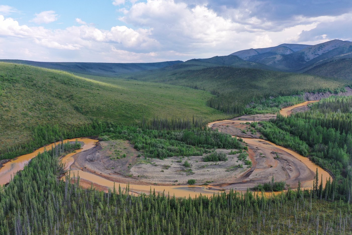As permafrost thaws, some headwaters in Canada's North turn orange and toxic: study | iNFOnews.ca