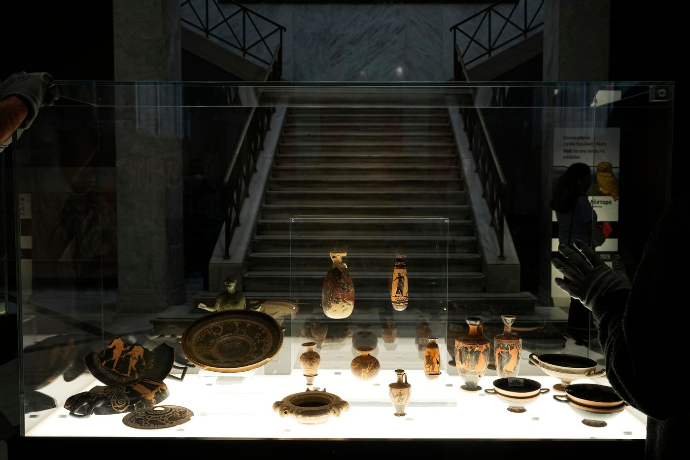 Israel returns 22 artifacts as Greece pushes to bring antiquities home | iNFOnews.ca Israel returns 22 artifacts as Greece pushes to bring antiquities home | iNFOnews.ca