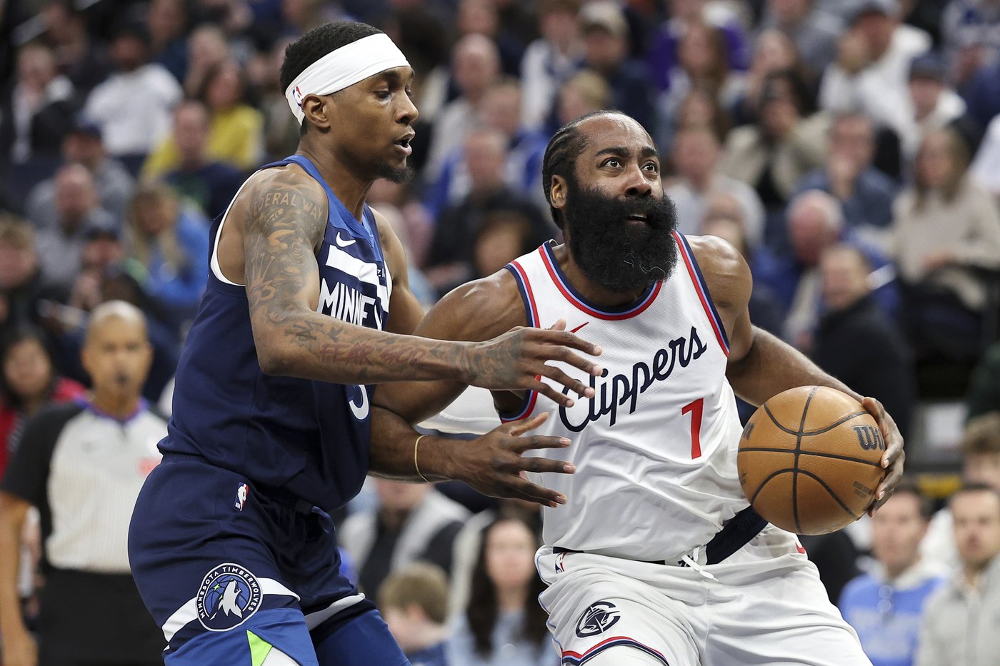 Edwards scores 37 to lead Timberwolves past Clippers 108-106 | iNFOnews.ca Edwards scores 37 to lead Timberwolves past Clippers 108-106 | iNFOnews.ca