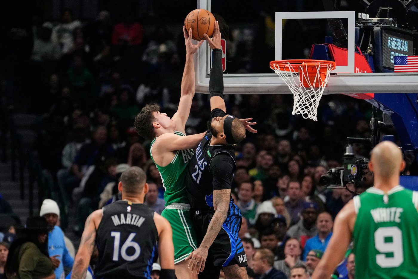 Jaylen Brown leads Celtics over Mavs 110-100 despite Flagg's latest record for teenager | iNFOnews.ca