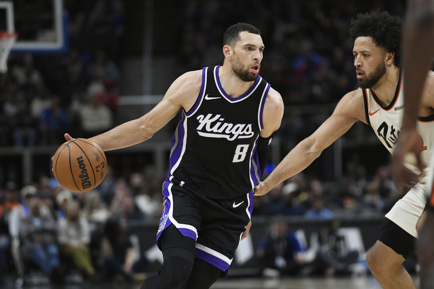 LaVine and DeRozan combine for 80 points in Kings 127-117 win over the Pistons | iNFOnews.ca