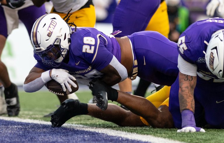 No. 24 James Madison extends winning streak to 8 games with 58-10 win over Appalachian State | iNFOnews.ca