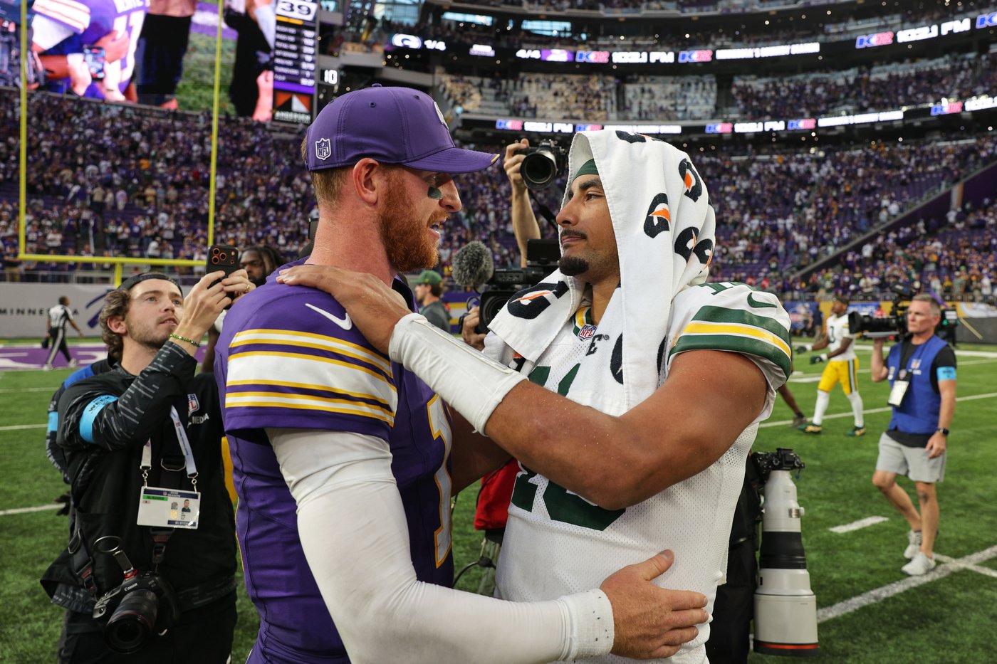 Packers get stuffed on 4th down and turn a promising start against the Vikings into poor finish | iNFOnews.ca Packers get stuffed on 4th down and turn a promising start against the Vikings into poor finish | iNFOnews.ca