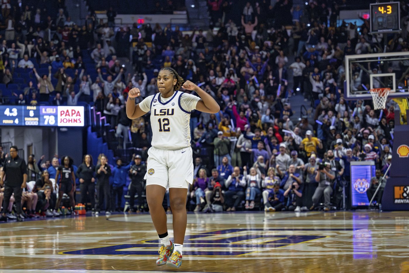 Williams scores season-high 32 as No. 5 LSU beats Stanford 94-88 in OT | iNFOnews.ca