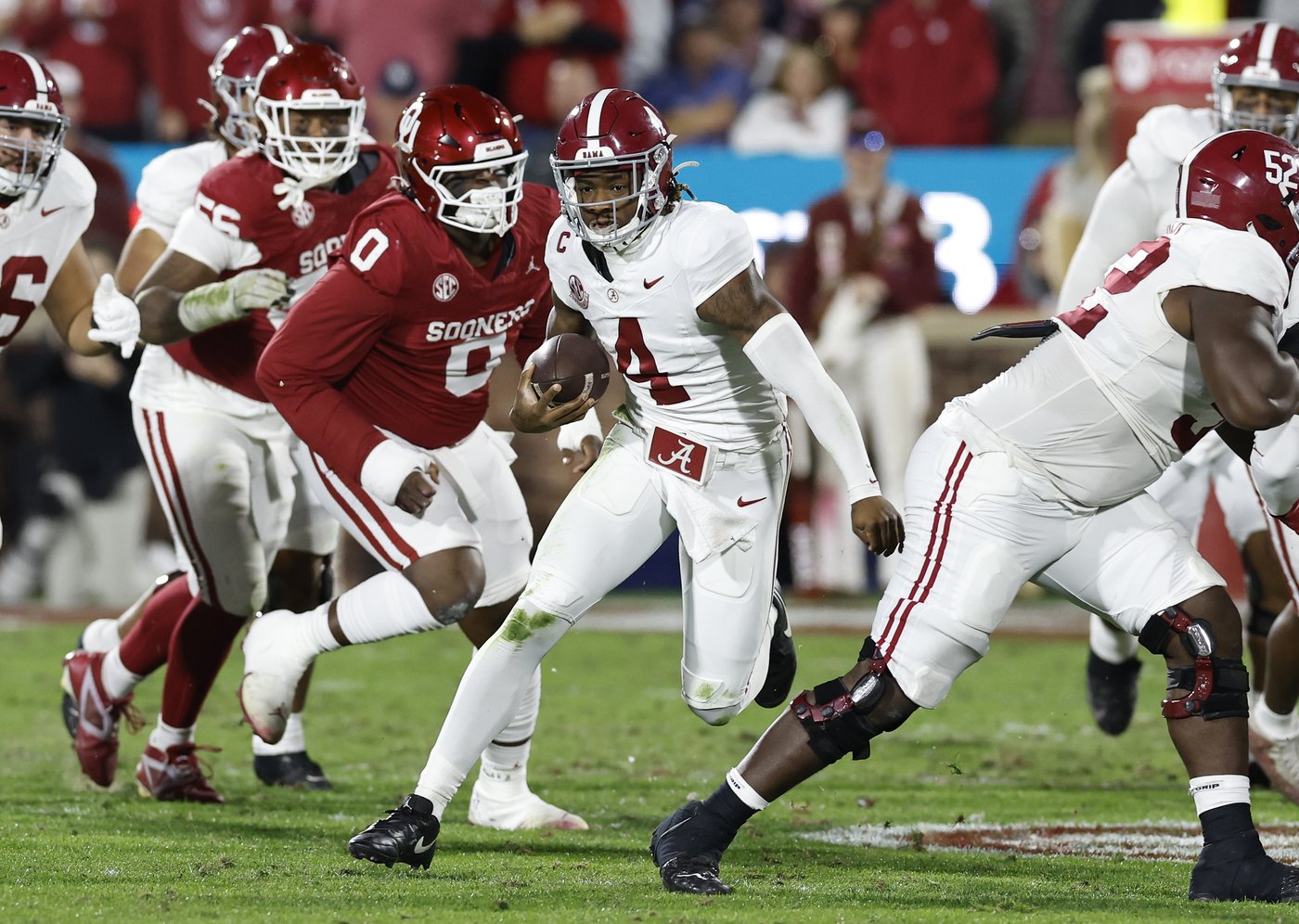 Arnold, Robinson run for more than 100 yards as Oklahoma stuns No. 7 Alabama 24-3 | iNFOnews.ca