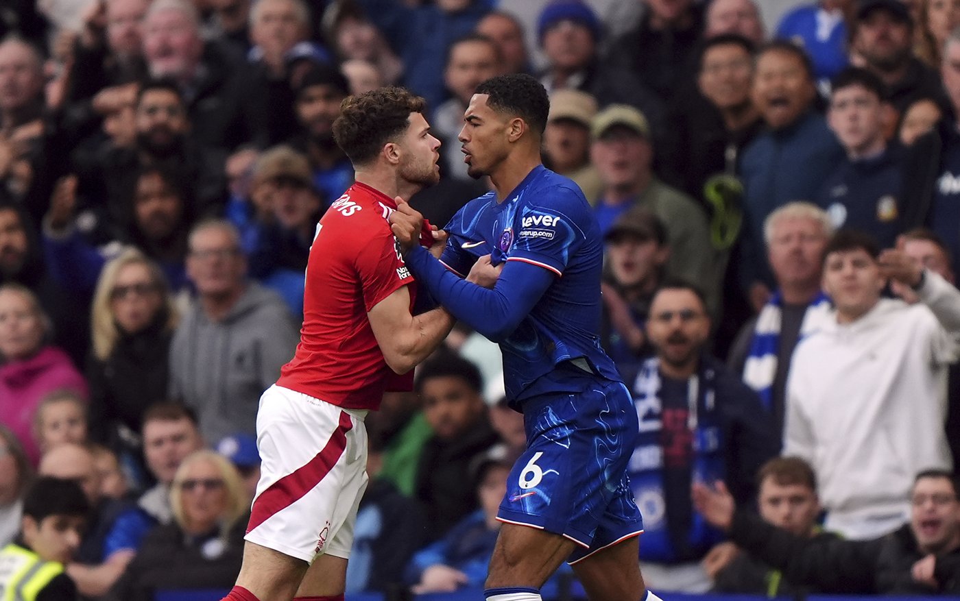 Ten Hag future up in the air after Man United draws at Villa. Tottenham collapses in 3-2 loss | iNFOnews.ca