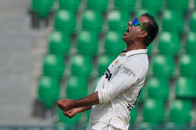 Pakistan closes in on victory over world test champion South Africa in series-opening match | iNFOnews.ca