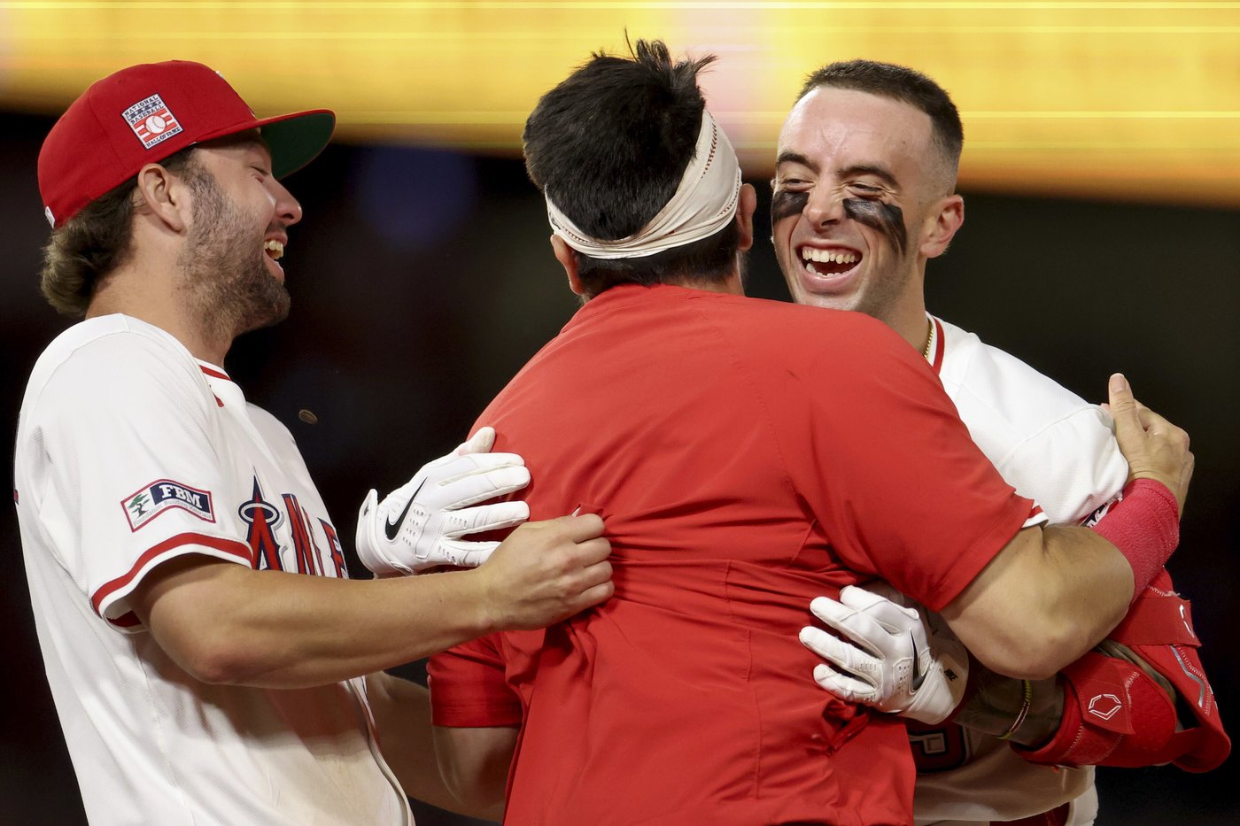 Zach Neto delivers game-saving defensive play and hit in Angels' 3-2, 10-inning win over Mariners | iNFOnews.ca Zach Neto delivers game-saving defensive play and hit in Angels' 3-2, 10-inning win over Mariners | iNFOnews.ca
