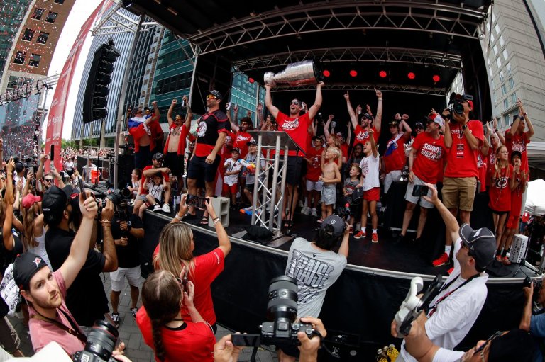 Carolina Hurricanes follow Stanley Cup title by figuring out to how to improve a largely set roster | iNFOnews.ca