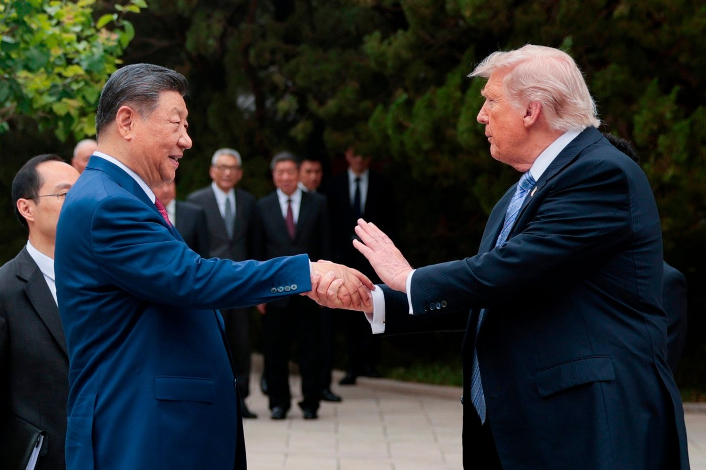 The differences - and similarities - in the Trump and Putin visits to China | iNFOnews.ca