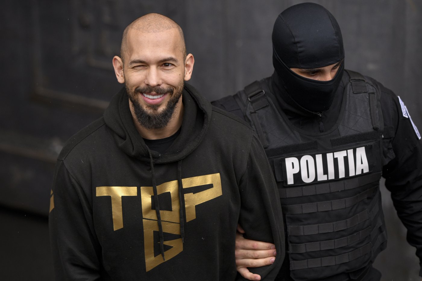 Influencer Tate brothers, who face human trafficking charges in Romania, arrive in the US | iNFOnews.ca Influencer Tate brothers, who face human trafficking charges in Romania, arrive in the US | iNFOnews.ca