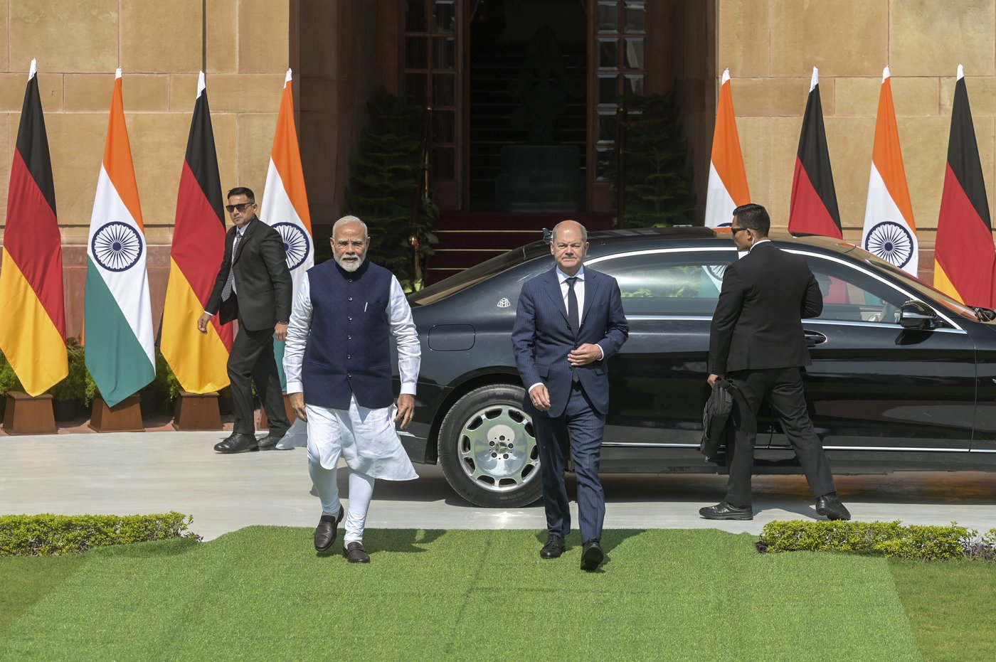 India and Germany look to bolster ties as Modi and Scholz hold talks in New Delhi | iNFOnews.ca