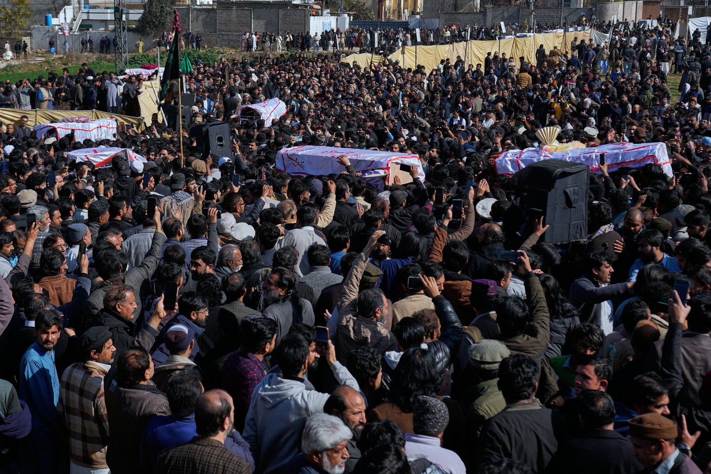 Pakistan arrests 4 suspects in mosque bombing that killed 31 in the capital | iNFOnews.ca Pakistan arrests 4 suspects in mosque bombing that killed 31 in the capital | iNFOnews.ca