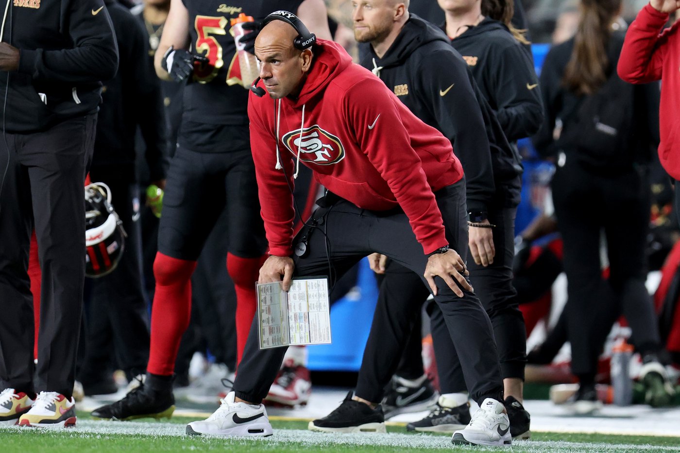 Robert Saleh gets a second crack at head coaching, signs five-year contract with Tennessee Titans | iNFOnews.ca