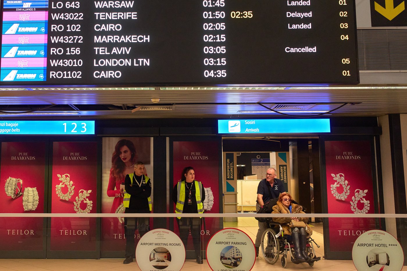 Governments scramble to bring citizens home during travel chaos caused by war in the Middle East | iNFOnews.ca Governments scramble to bring citizens home during travel chaos caused by war in the Middle East | iNFOnews.ca