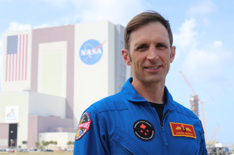 Astronaut says Canadians can be proud of NASA's Artemis II moon mission | iNFOnews.ca