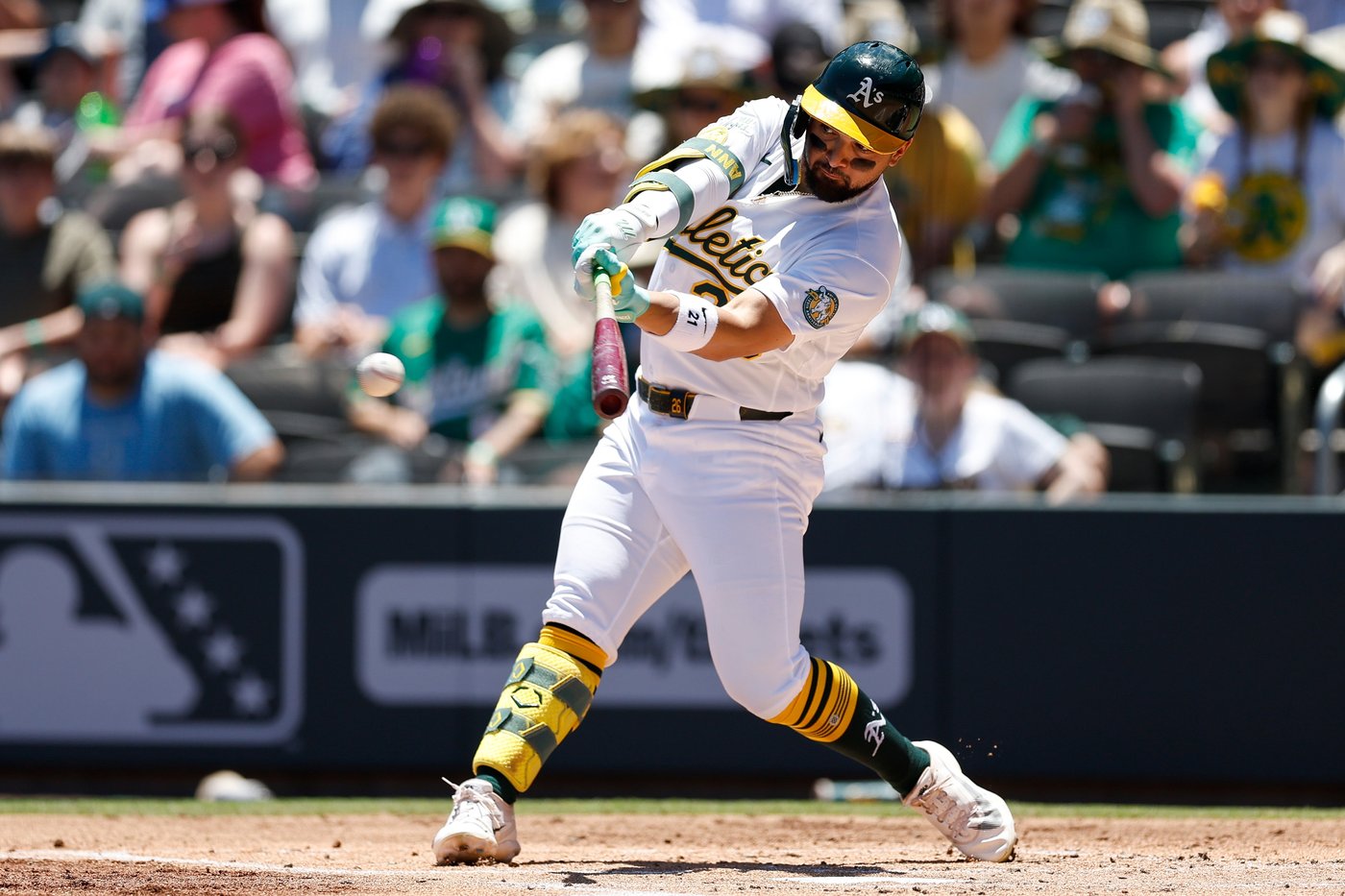 Rockies set club record for runs with 23-9 victory over A's in Las Vegas heat | iNFOnews.ca Rockies set club record for runs with 23-9 victory over A's in Las Vegas heat | iNFOnews.ca