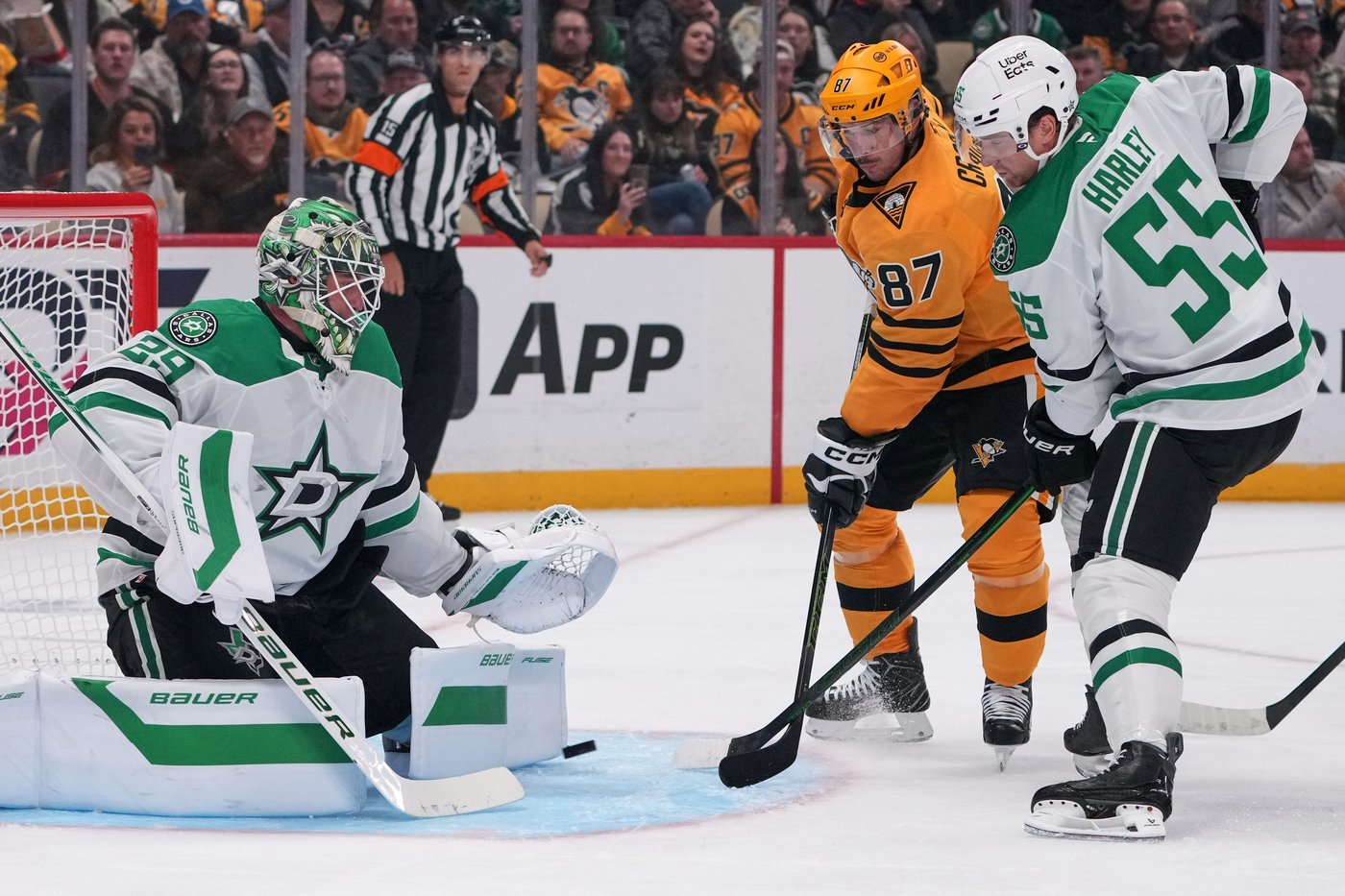 Rickard Rakell scores in shootout to lift Penguins over Stars, 2-1 | iNFOnews.ca