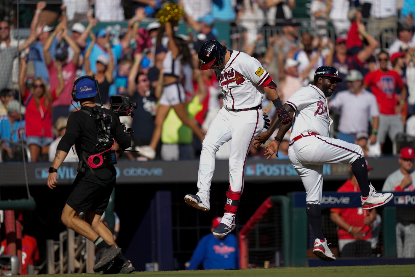 Austin Riley's 3-run homer off Jhoan Duran rallies Braves past Phillies 5-3 in NLWCS opener | iNFOnews.ca Austin Riley's 3-run homer off Jhoan Duran rallies Braves past Phillies 5-3 in NLWCS opener | iNFOnews.ca