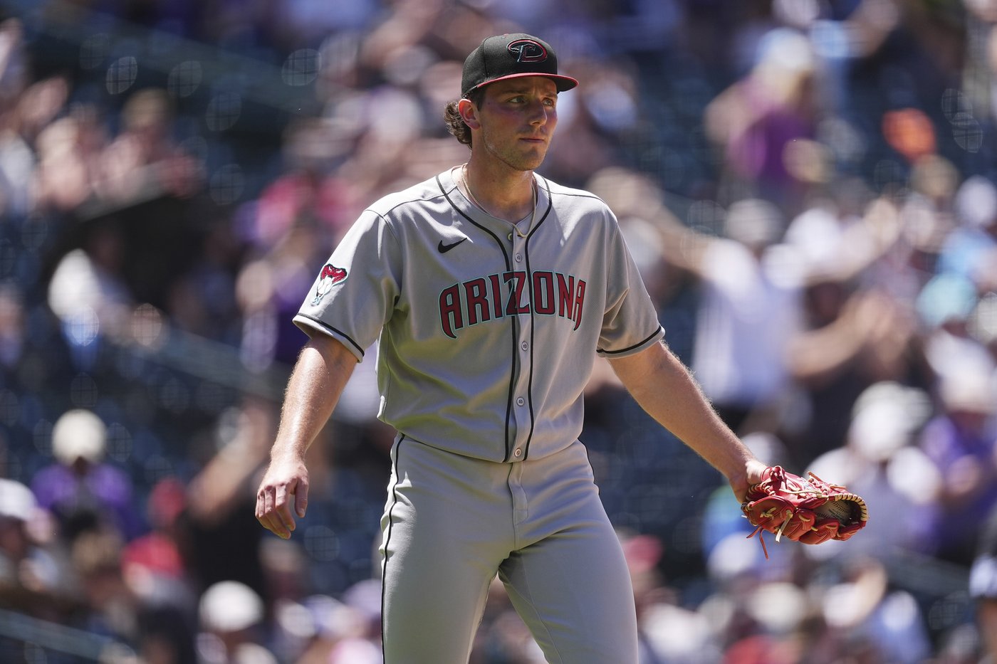 Mickey Moniak's 3-run homer helps MLB-worst Rockies avoid sweep with 4-2 win over D-backs | iNFOnews.ca Mickey Moniak's 3-run homer helps MLB-worst Rockies avoid sweep with 4-2 win over D-backs | iNFOnews.ca