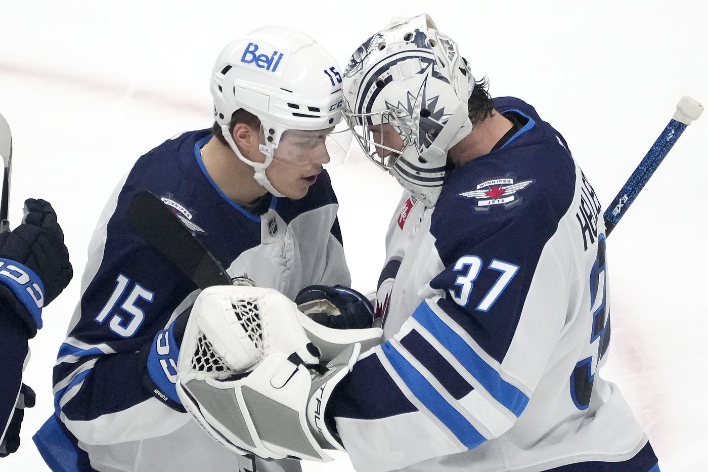 Lowry scores late goal to help Jets sink Sharks 4-3 | iNFOnews.ca Lowry scores late goal to help Jets sink Sharks 4-3 | iNFOnews.ca