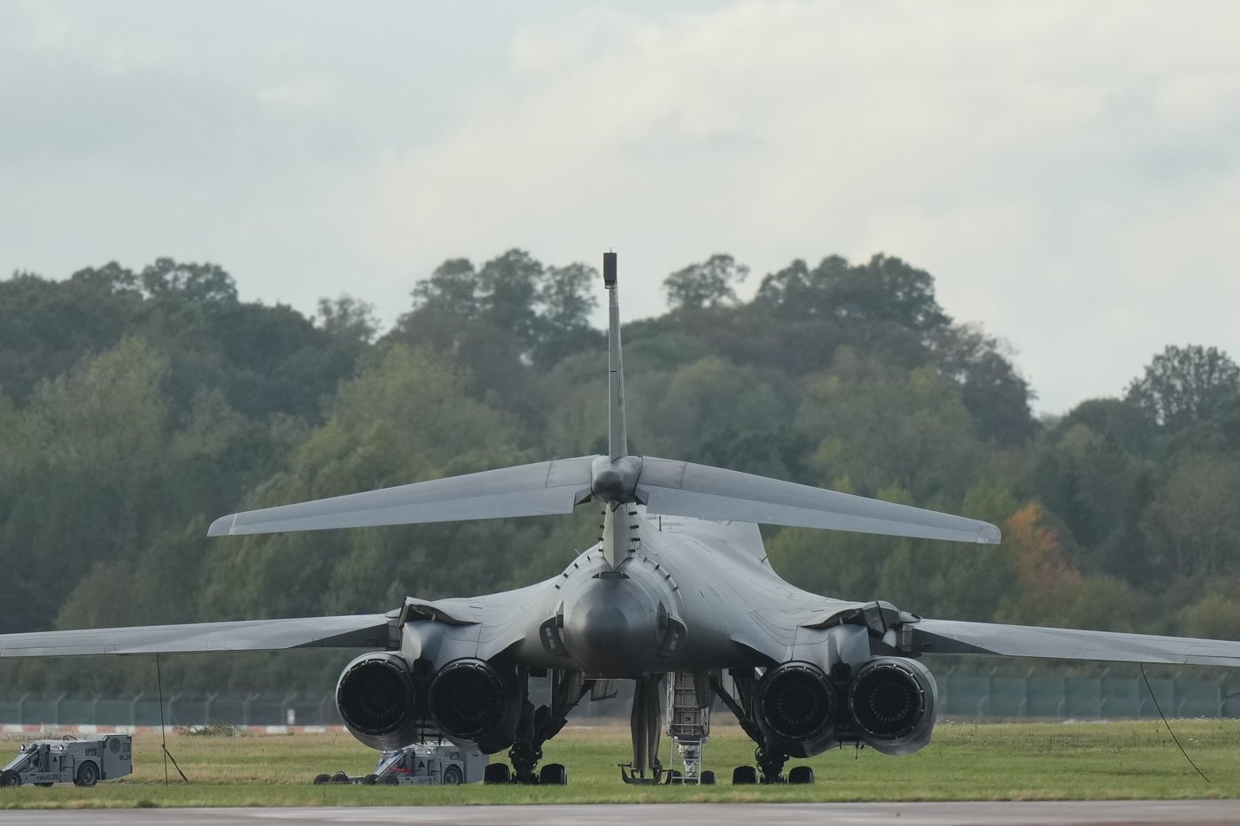 5 men arrested near UK air base used by US in Iran war on suspicion of preparing a terrorist act | iNFOnews.ca 5 men arrested near UK air base used by US in Iran war on suspicion of preparing a terrorist act | iNFOnews.ca