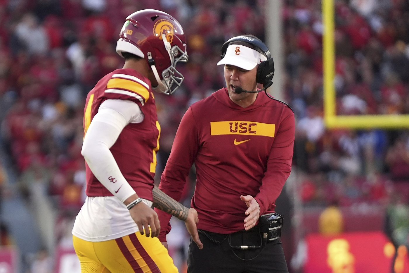 USC looks to upset No. 5 Notre Dame, deny surging Irish a home game in CFP | iNFOnews.ca